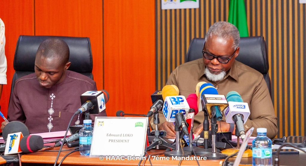 Médias en ligne au Bénin : la HAAC signe des conventions avec 89 exploitants